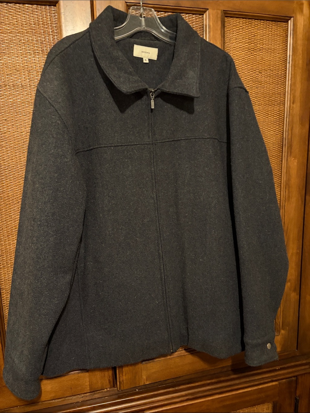 Merona Men’s Charcoal Gray Zip Jacket wool blend, lined,  XL